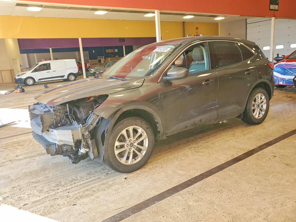FORD ESCAPE 2020 with VIN 1FMCU9G69LUA90225 - Photo from auction