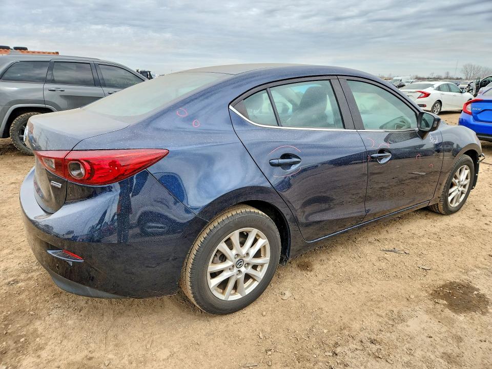 Photo 3 from auction – 2016 MAZDA 3 with VIN 3MZBM1U77GM253427