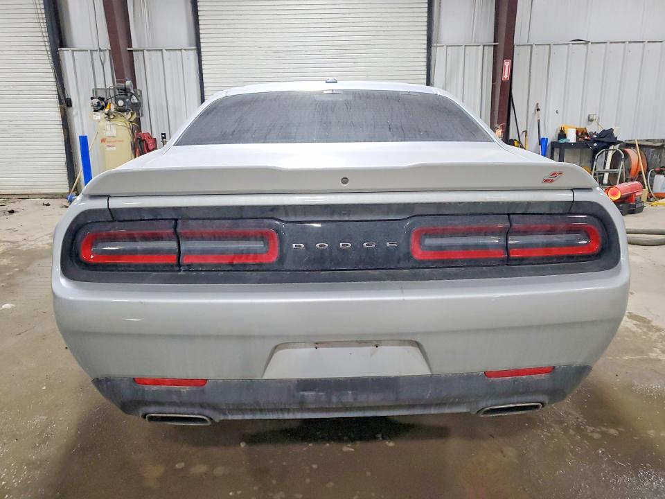 Photo 6 from auction – 2019 DODGE CHALLENGER with VIN 2C3CDZGGXKH665922