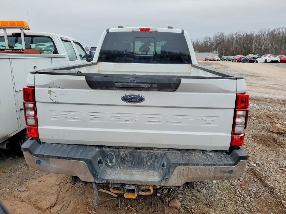 Photo 6 from auction – 2022 FORD F350 with VIN 1FT8W3BT1NEE97709