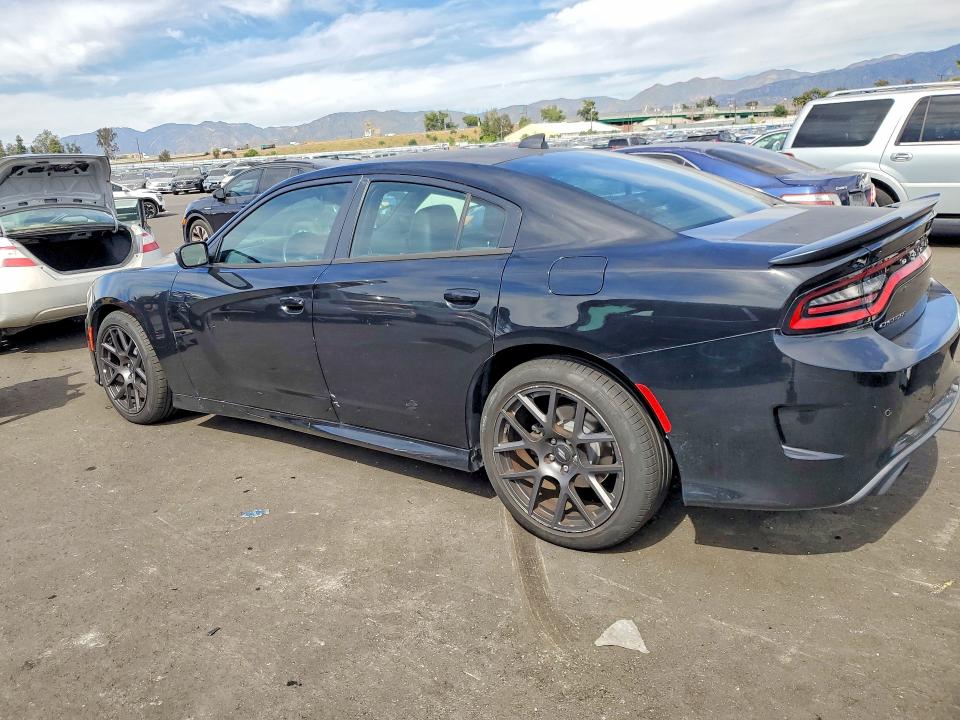 Photo 2 from auction – 2017 DODGE CHARGER with VIN 2C3CDXCT2HH545774