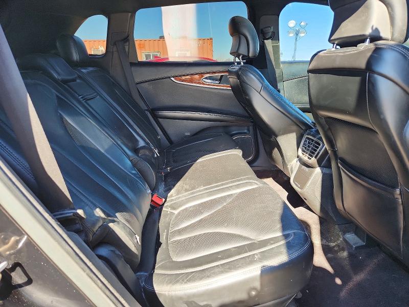 Photo 10 from auction – 2016 LINCOLN MKX with VIN 2LMTJ8LR1GBL88058