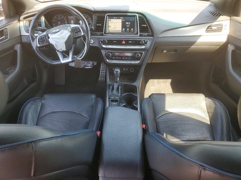 Photo 8 from auction – 2019 HYUNDAI SONATA with VIN 5NPE34AB2KH742488