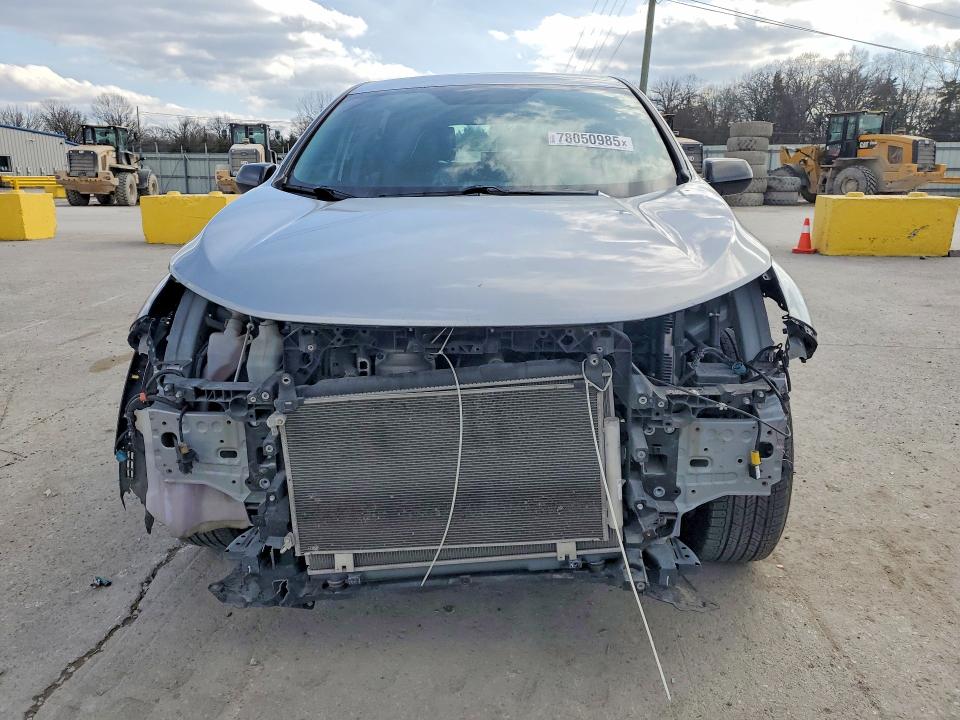 Photo 5 from auction – 2019 HONDA CR-V with VIN 2HKRW5H32KH404604