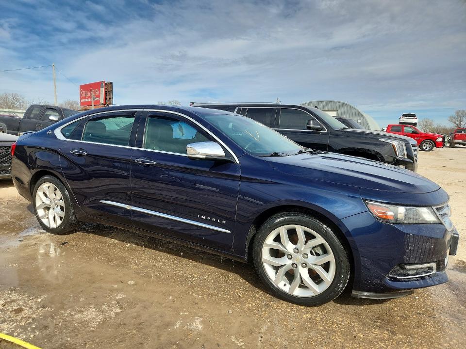 Photo 4 from auction – 2015 CHEVROLET IMPALA with VIN 2G1165S31F9237126