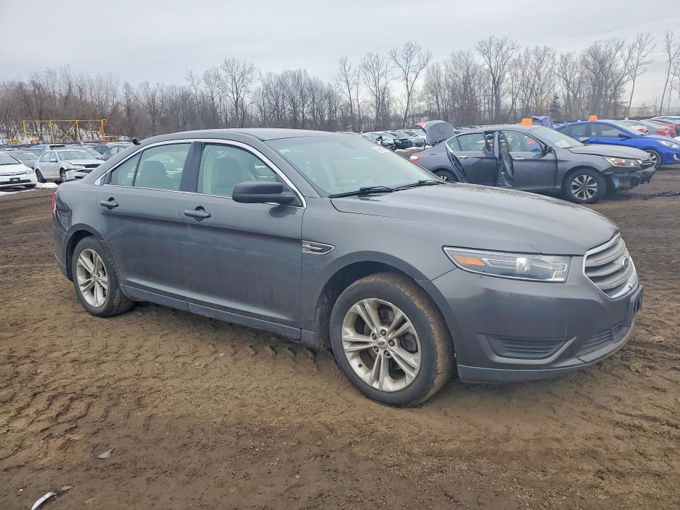 Photo 4 from auction – 2015 FORD TAURUS with VIN 1FAHP2D88FG141124