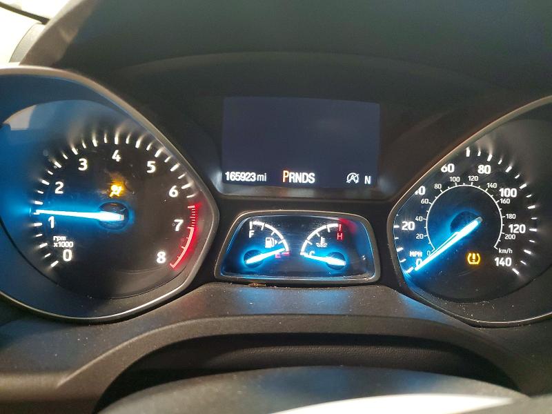 Photo 9 from auction – 2018 FORD ESCAPE with VIN 1FMCU9J9XJUA18627