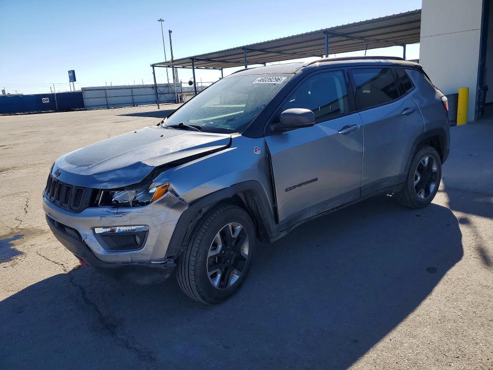 JEEP COMPASS 2017 with VIN 3C4NJDDB0HT633554 - Photo from auction