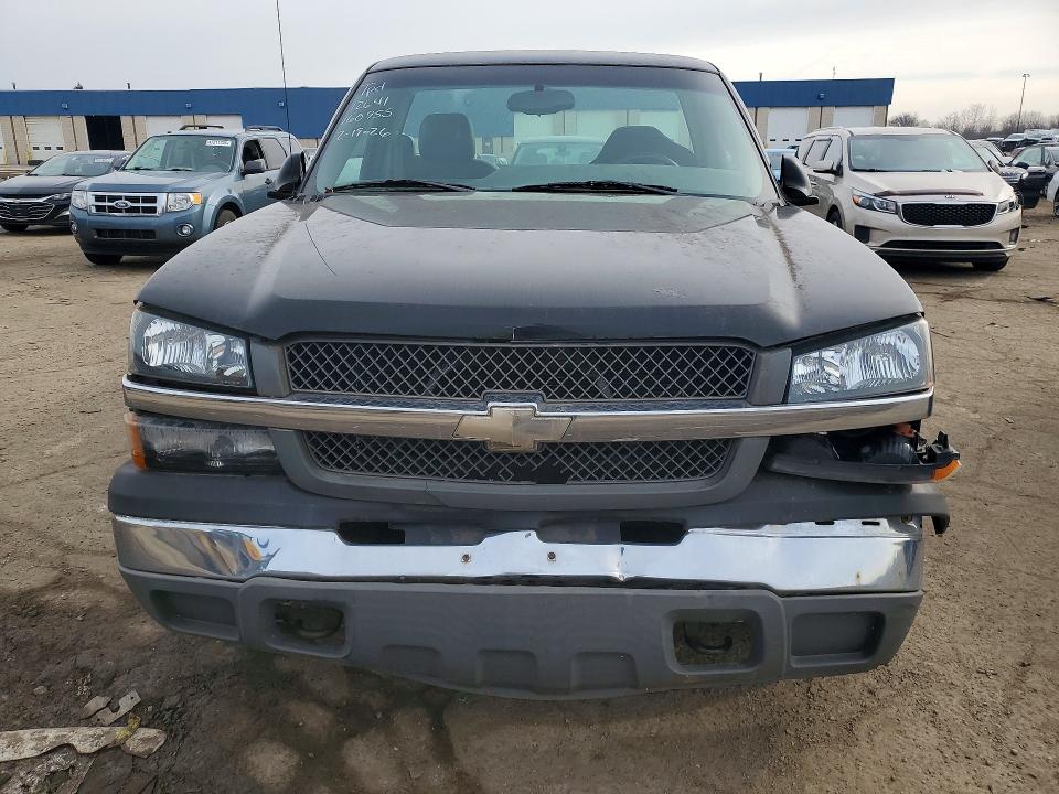 Photo 5 from auction – 2004 CHEVROLET SILVERADO with VIN 1GCEC14V14E160955