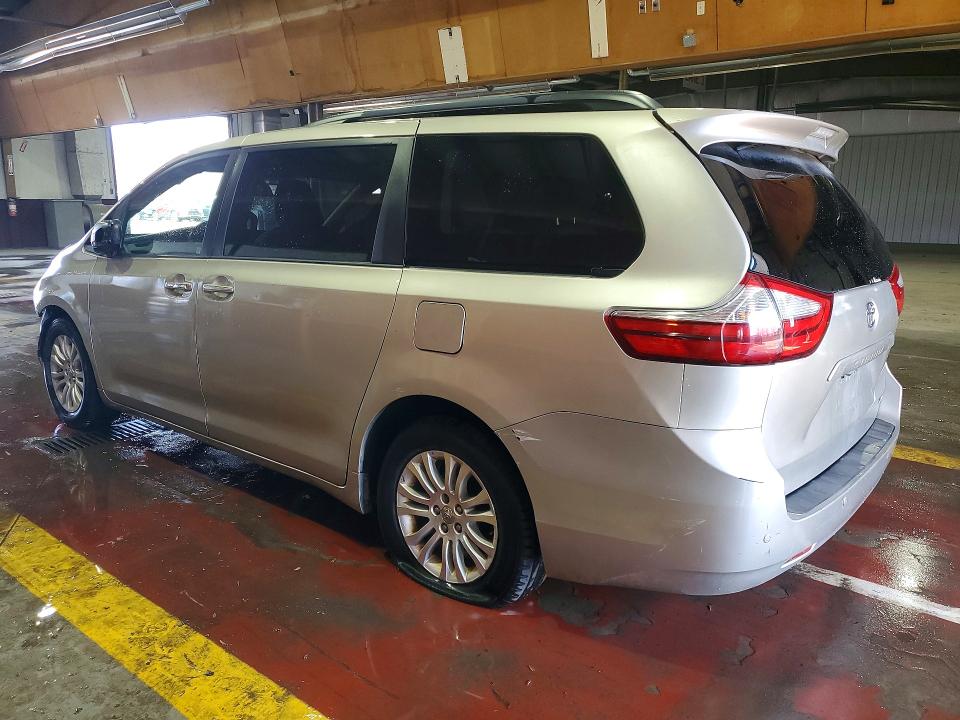Photo 2 from auction – 2015 TOYOTA SIENNA with VIN 5TDYK3DC9FS567560