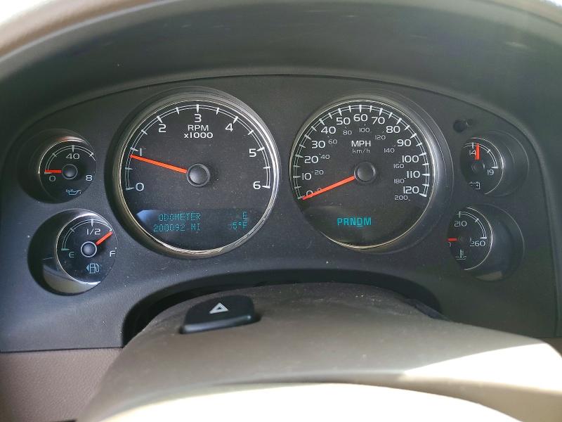 Photo 9 from auction – 2010 CHEVROLET TAHOE with VIN 1GNUCBE0XAR115058