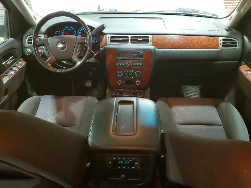 Photo 8 from auction – 2010 CHEVROLET TAHOE with VIN 1GNUKAE00AR122520