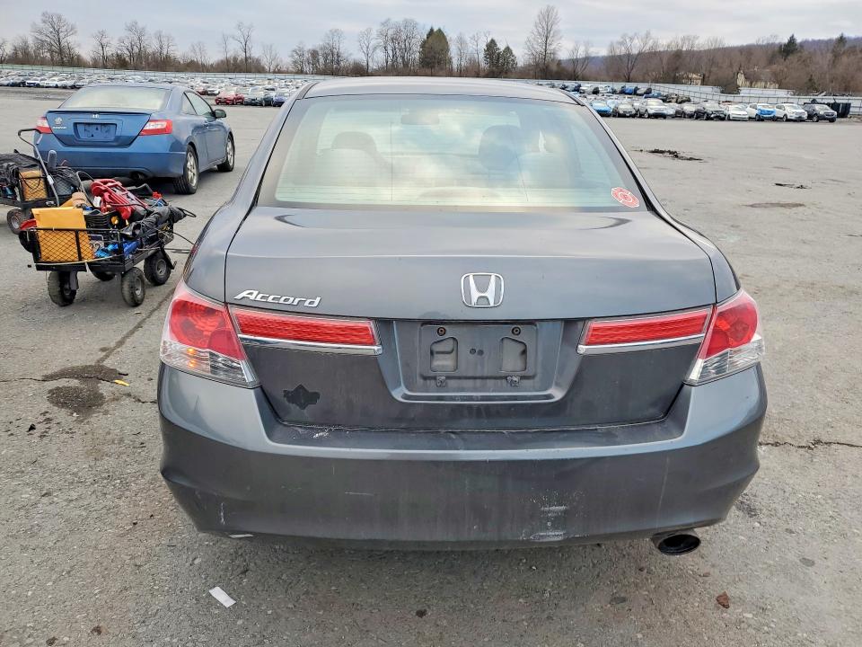 Photo 6 from auction – 2012 HONDA ACCORD with VIN 1HGCP2F38CA115810