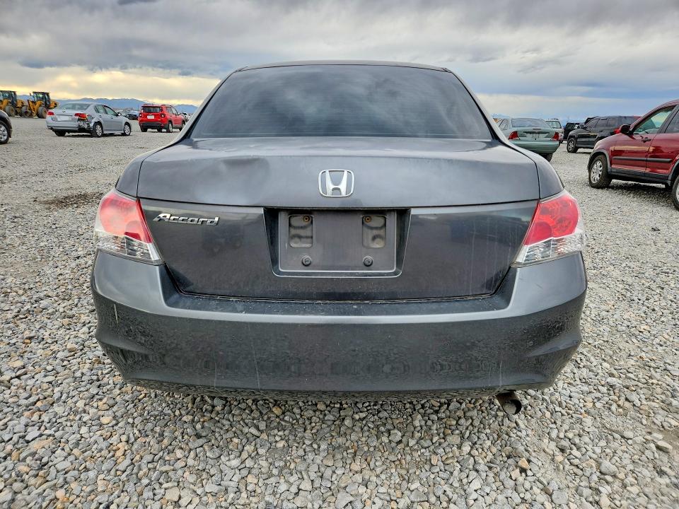 Photo 6 from auction – 2010 HONDA ACCORD with VIN 1HGCP2F34AA117261