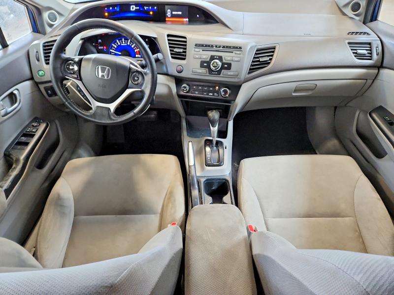 Foto 8 de la subasta – 2012 HONDA CIVIC con VIN 2HGFB2F58CH019013