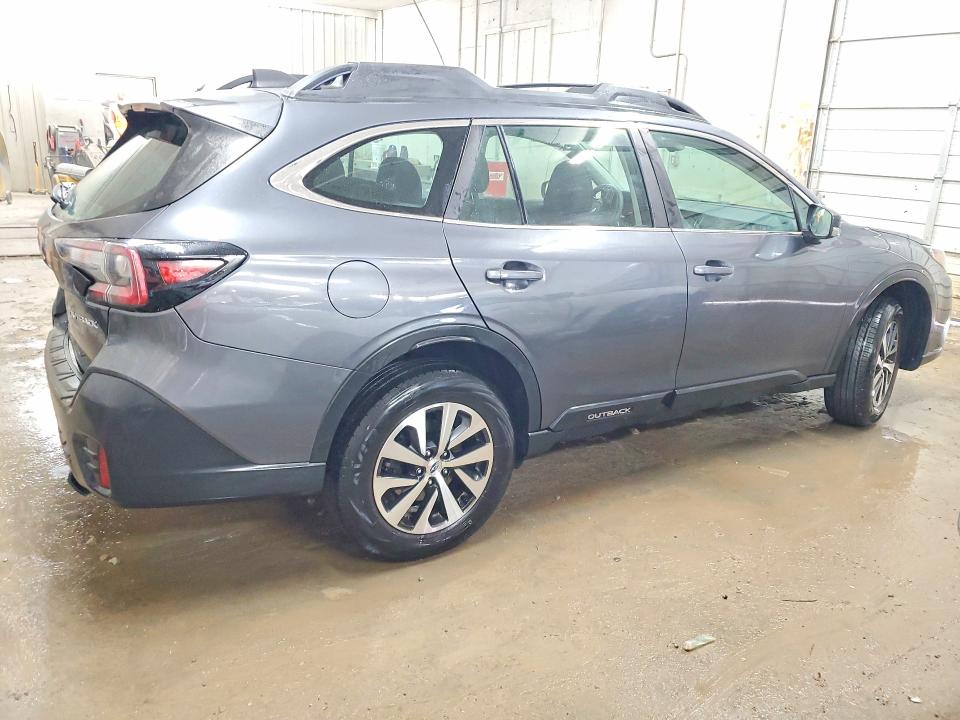 Photo 3 from auction – 2020 SUBARU OUTBACK with VIN 4S4BTAAC0L3260461