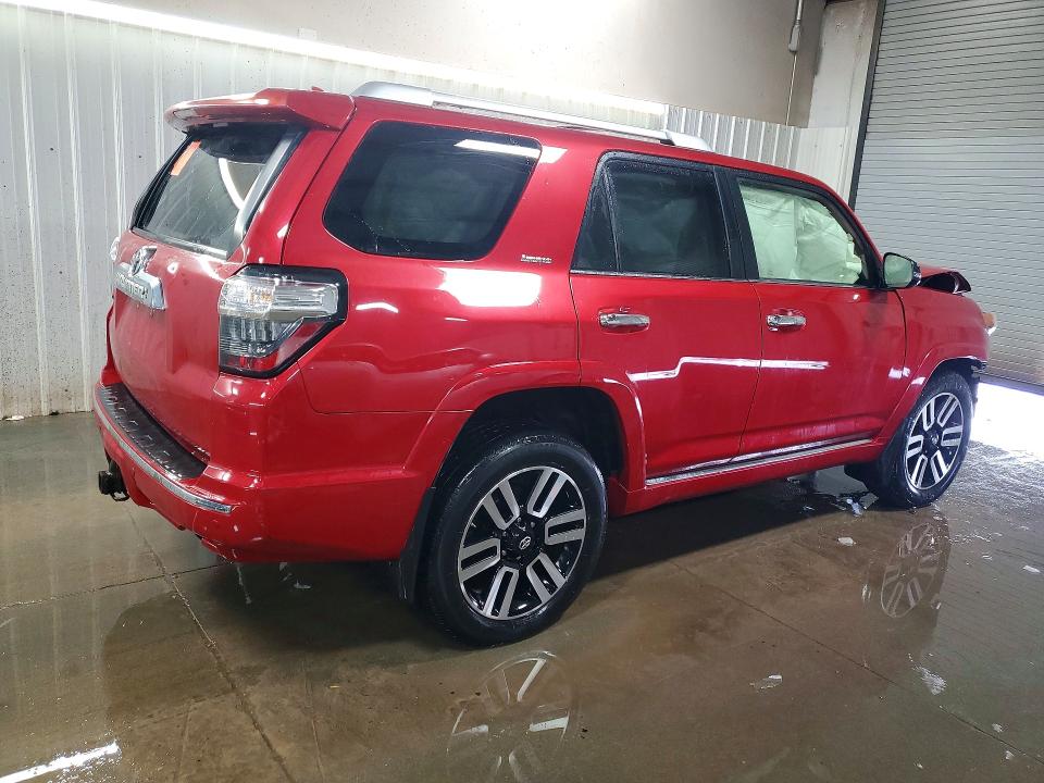 Photo 3 from auction – 2015 TOYOTA 4RUNNER with VIN JTEBU5JRXF5262185