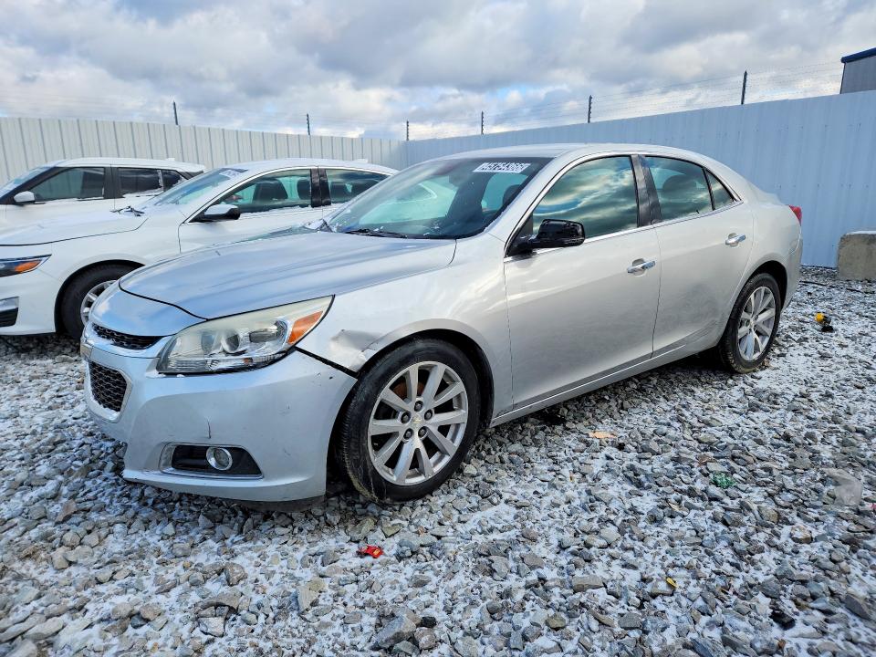 CHEVROLET MALIBU 2015 with VIN 1G11F5SL4FU122636 - Photo from auction