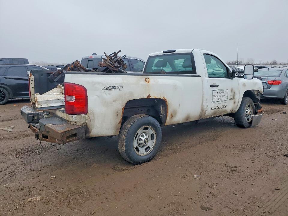 Photo 3 from auction – 2011 CHEVROLET SILVERADO with VIN 1GC0KVCG6BZ386115