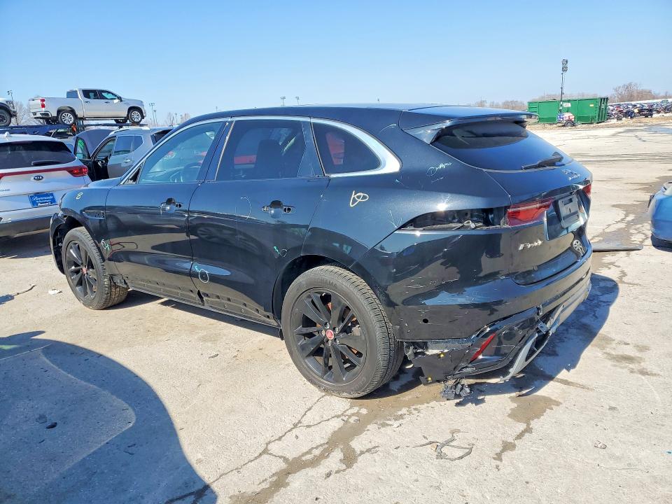 Photo 2 from auction – 2021 JAGUAR F-PACE with VIN SADCT2FU1MA666055