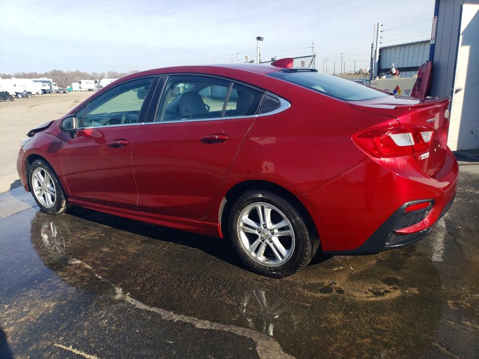 Photo 2 from auction – 2017 CHEVROLET CRUZE with VIN 1G1BE5SM4H7206795