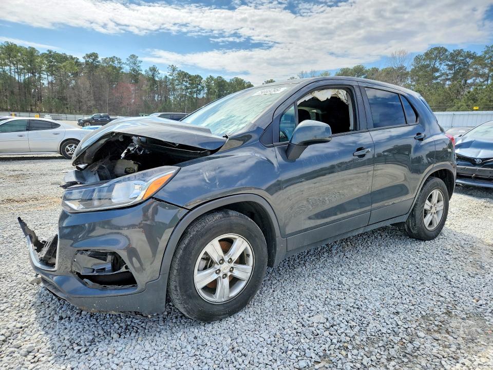 CHEVROLET TRAX 2019 with VIN 3GNCJKSB7KL261949 - Photo from auction