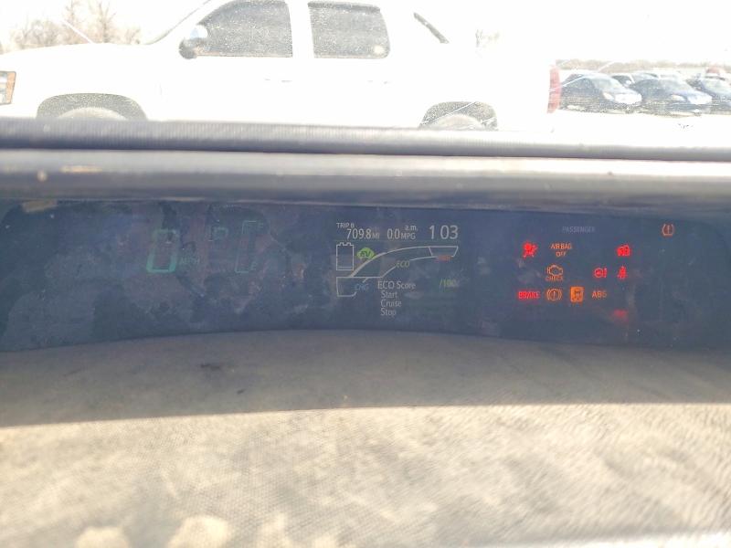 Photo 9 from auction – 2012 TOYOTA PRIUS C with VIN JTDKDTB36C1502452