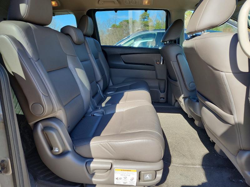 Photo 11 from auction – 2014 HONDA ODYSSEY with VIN 5FNRL5H61EB059054