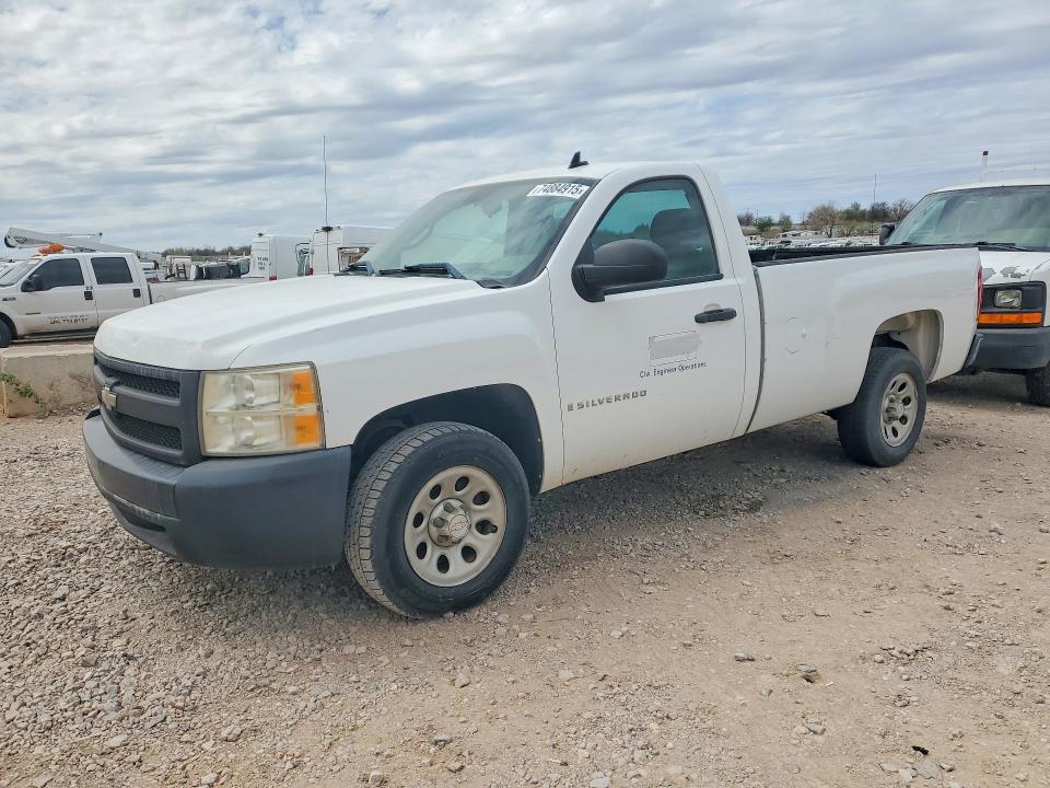 Photo 1 from auction – 2008 CHEVROLET SILVERADO with VIN 1GCEC14X68Z112755