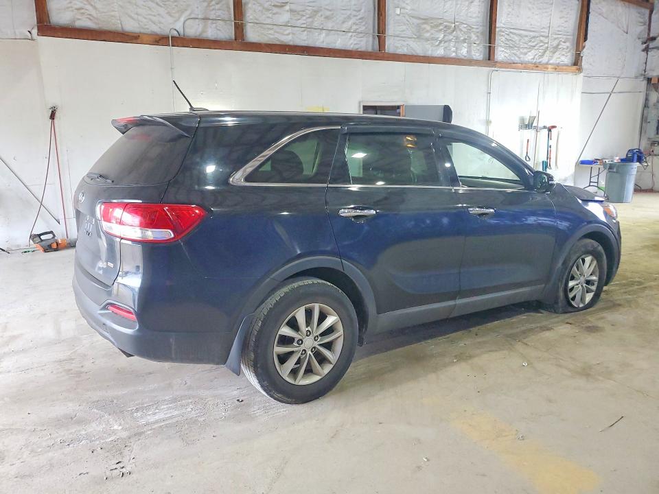 Photo 3 from auction – 2017 KIA SORENTO with VIN 5XYPG4A38HG229736