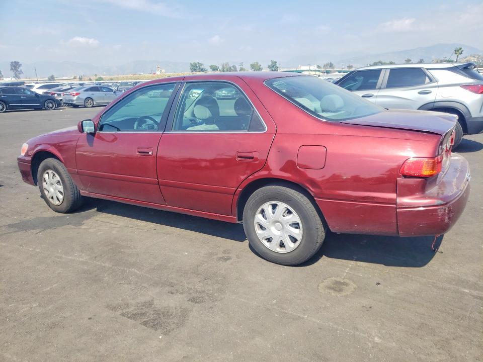 Photo 2 from auction – 2000 TOYOTA CAMRY with VIN 4T1BG22K9YU941185
