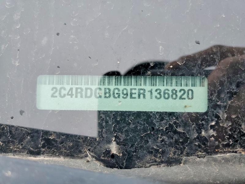 Photo 14 from auction – 2014 DODGE GRAND CARAVAN with VIN 2C4RDGBG9ER136820