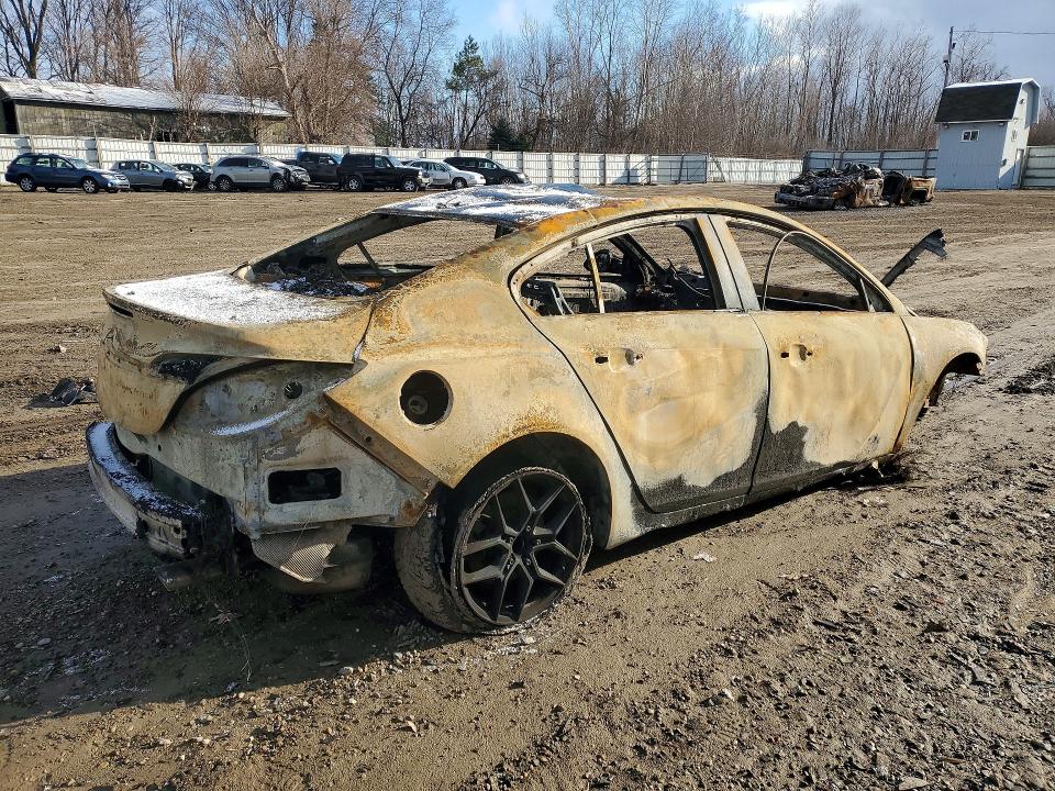 Photo 3 from auction – 2015 BUICK REGAL with VIN 2G4GN5EX5F9271813