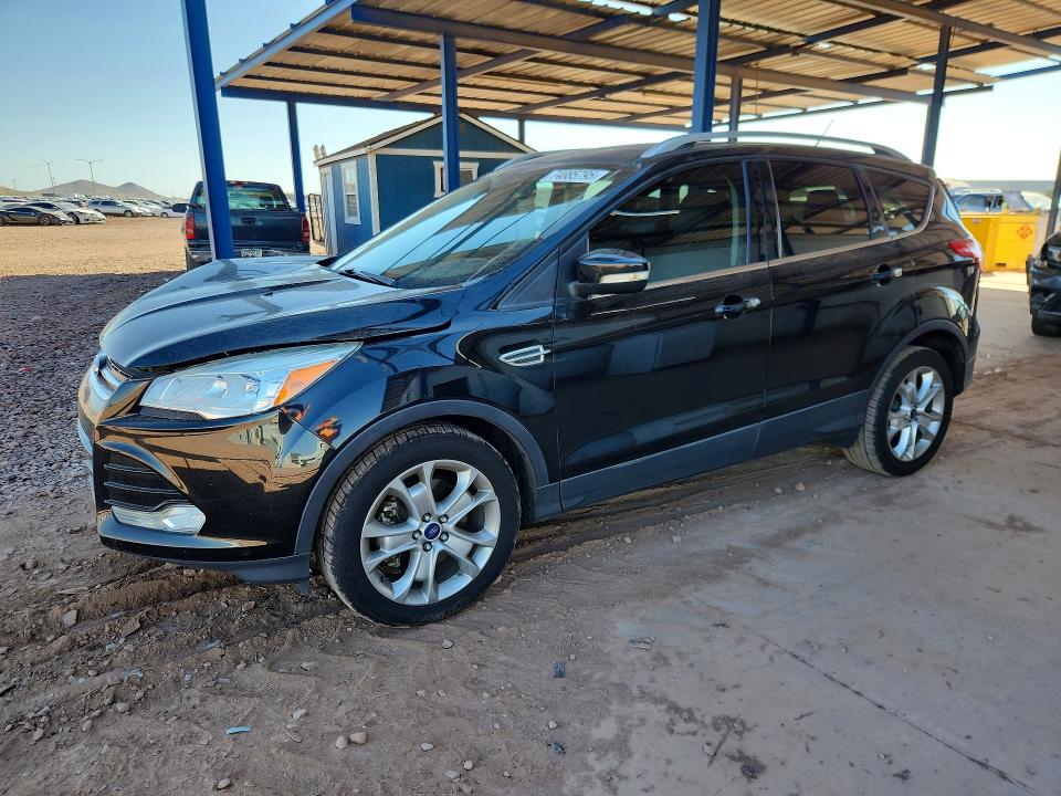 FORD ESCAPE 2015 with VIN 1FMCU0J9XFUB81572 - Photo from auction
