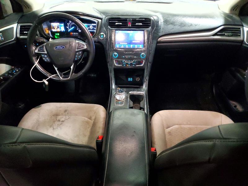 Photo 8 from auction – 2020 FORD FUSION with VIN 3FA6P0HD9LR110892