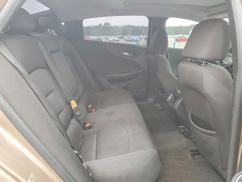 Photo 10 from auction – 2018 CHEVROLET MALIBU with VIN 1G1ZD5STXJF168347