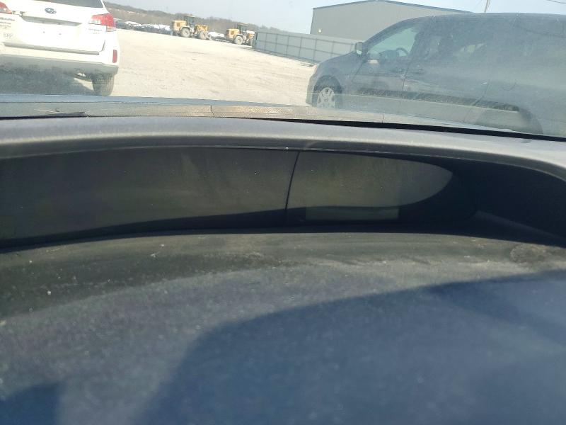 Photo 9 from auction – 2015 HONDA CIVIC with VIN 2HGFB2F56FH537576