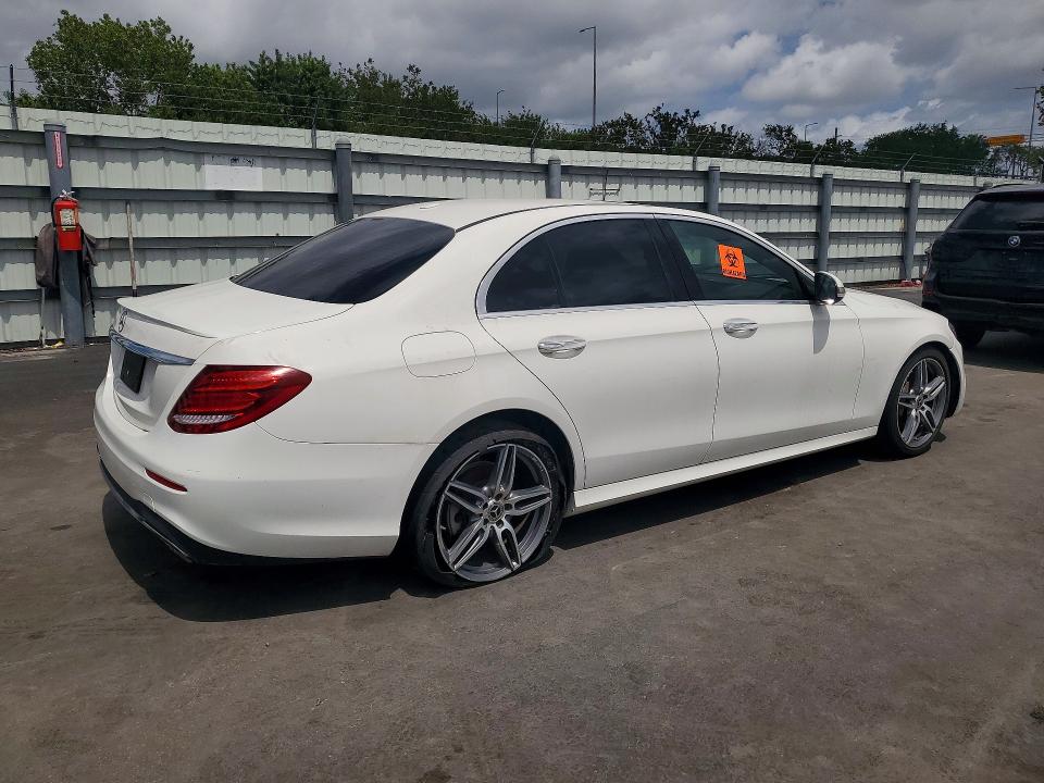 Photo 3 from auction – 2019 MERCEDES-BENZ E with VIN WDDZF4JB4KA504289