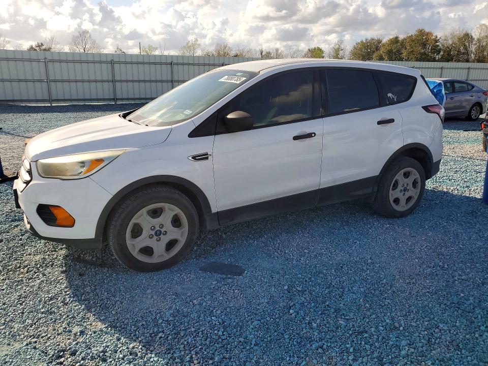 FORD ESCAPE 2017 with VIN 1FMCU0F74HUD57686 - Photo from auction
