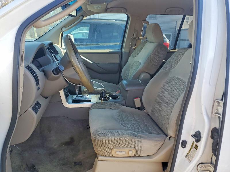 Photo 7 from auction – 2011 NISSAN PATHFINDER with VIN 5N1AR1NBXBC609524