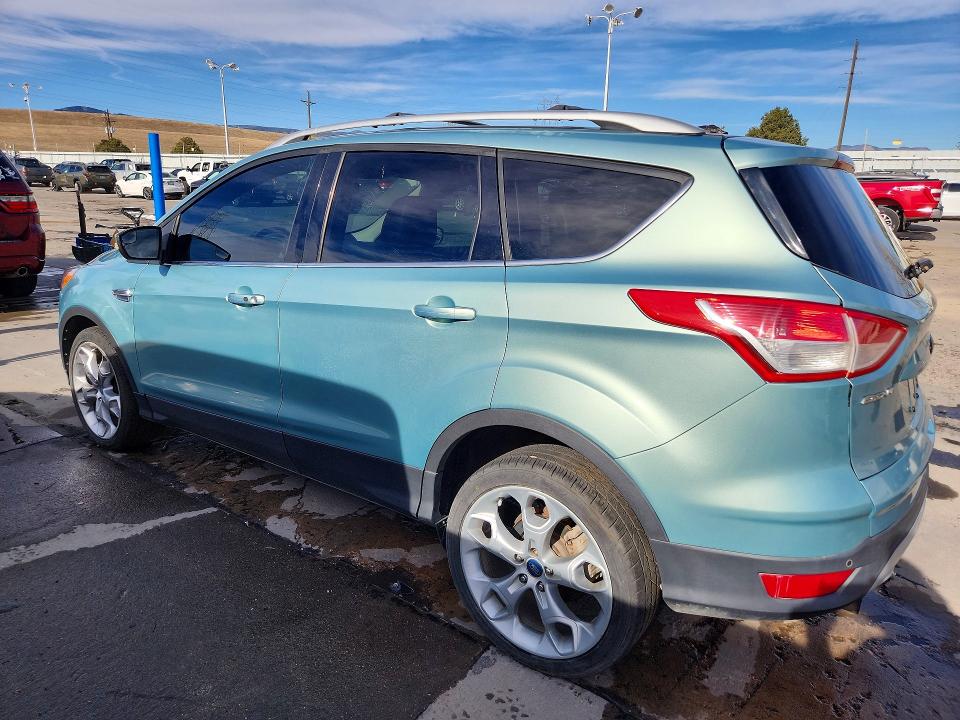 Photo 2 from auction – 2013 FORD ESCAPE with VIN 1FMCU0J94DUC13607