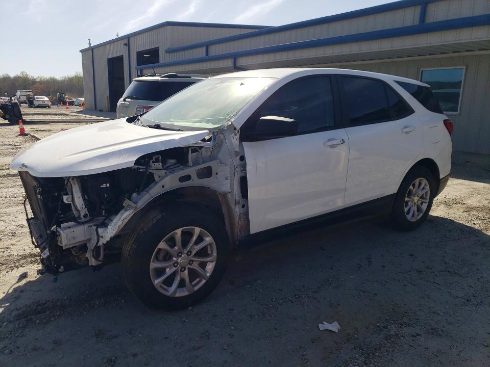 CHEVROLET EQUINOX 2020 with VIN 3GNAXHEV1LS734945 - Photo from auction