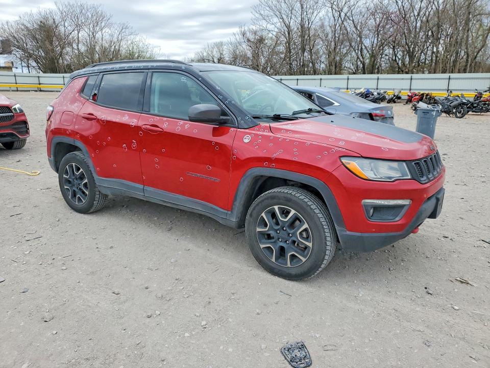 Photo 4 from auction – 2020 JEEP COMPASS with VIN 3C4NJDDB5LT220912