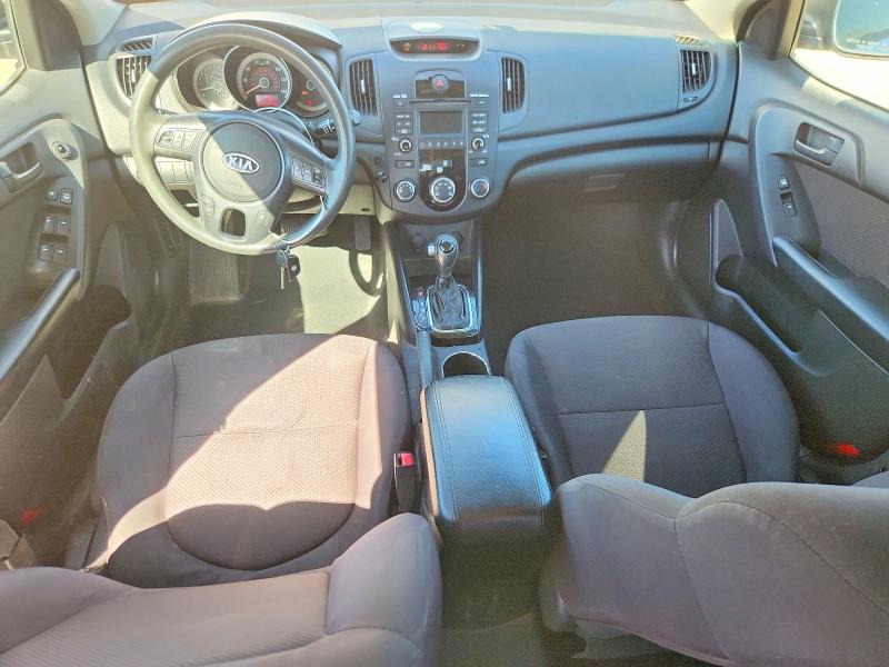 Photo 8 from auction – 2011 KIA FORTE with VIN KNAFU5A29B5361774