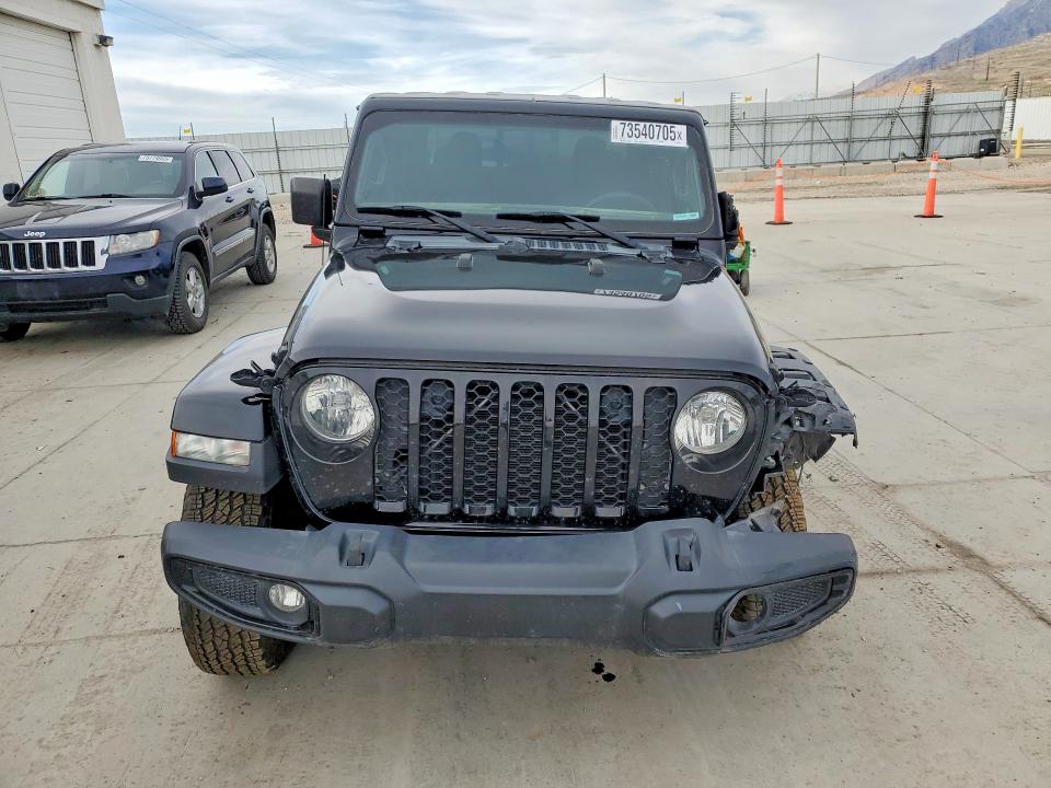 Photo 5 from auction – 2022 JEEP GLADIATOR with VIN 1C6HJTAG1NL146045