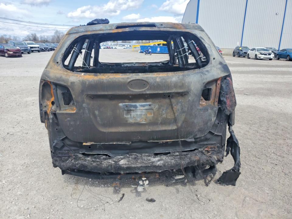Photo 6 from auction – 2013 KIA SORENTO with VIN 5XYKTDA66DG41790
