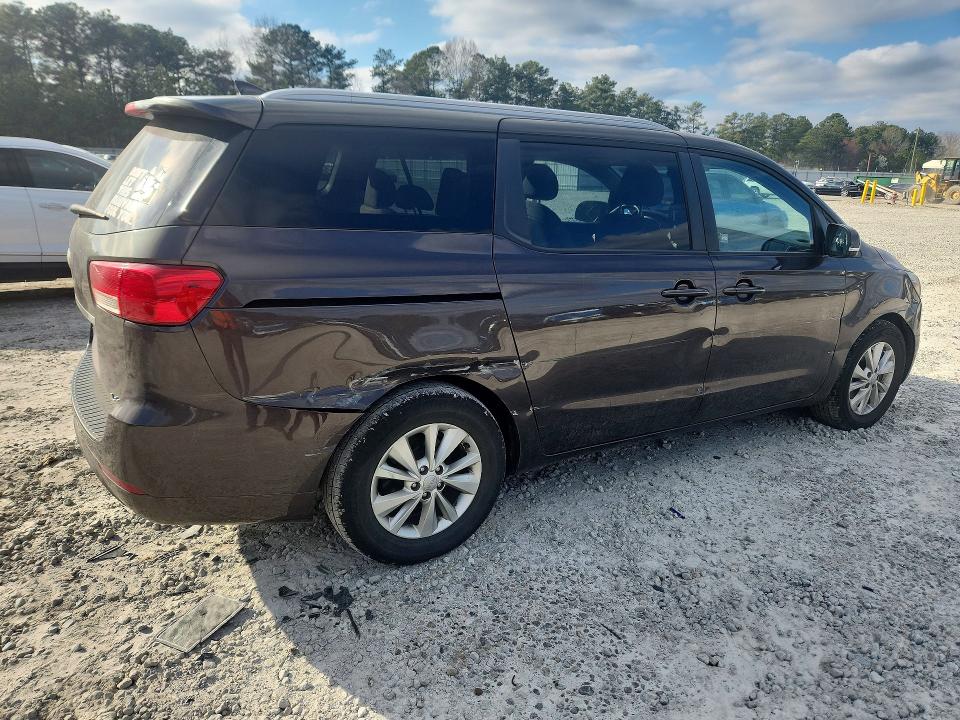 Photo 3 from auction – 2016 KIA SEDONA with VIN KNDMB5C18G6197875