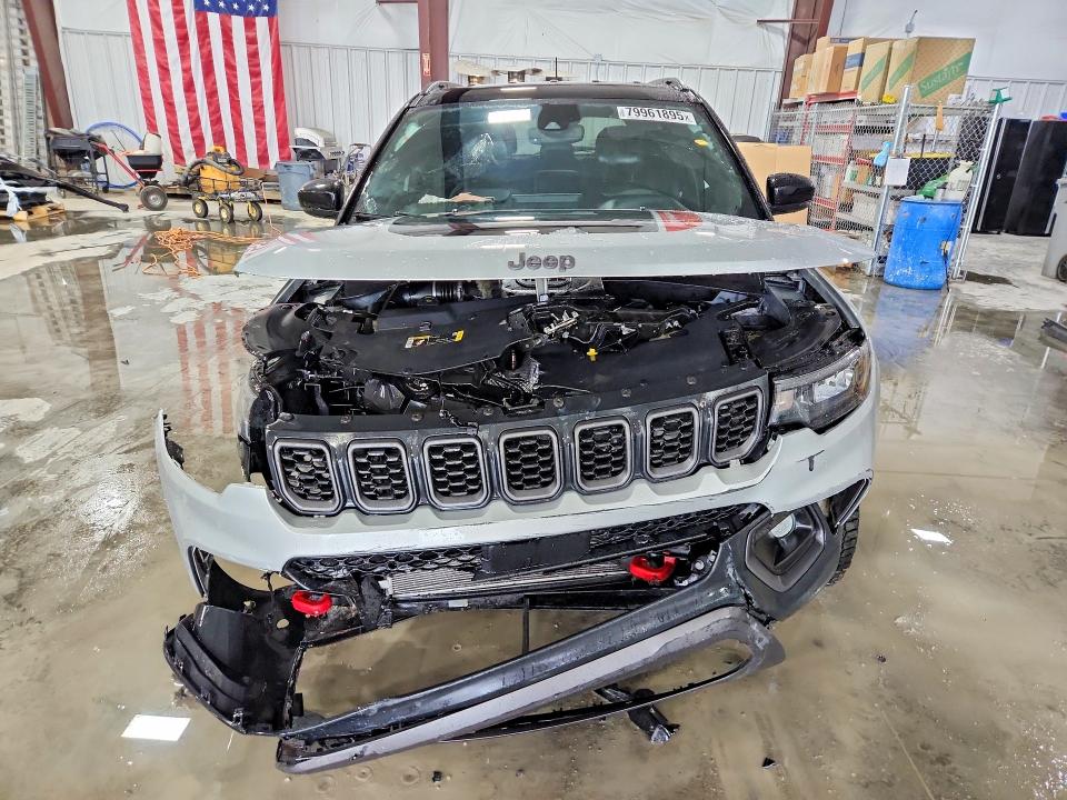 Photo 5 from auction – 2024 JEEP COMPASS with VIN 3C4NJDDN3RT108354