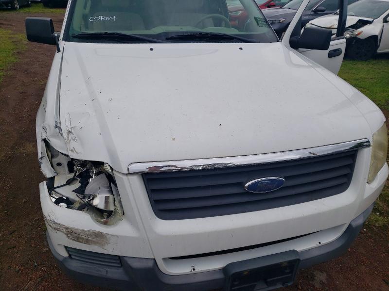 Photo 12 from auction – 2006 FORD EXPLORER with VIN 1FMEU72E46UA62123