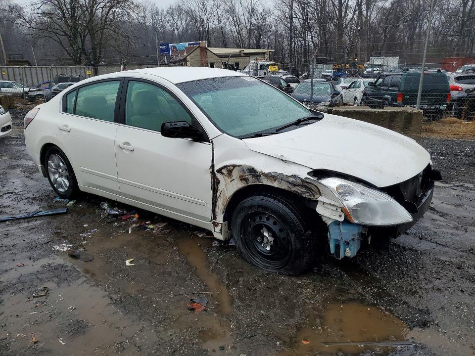 Photo 4 from auction – 2010 NISS ALTIMA with VIN 1N4AL2AP5AC170637